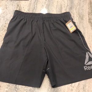 Reebok shorts men’s Large